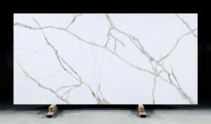 8028 Verona Gold White Jade Quartz